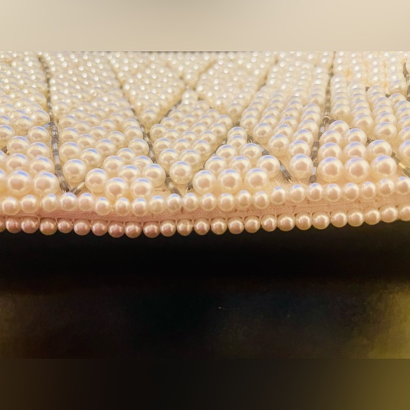 Vintage Pearl and Silver Beaded Small Handbag Clutch - Picture 5 of 14